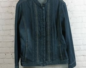 Chicos denim jacket size 2(M- L)